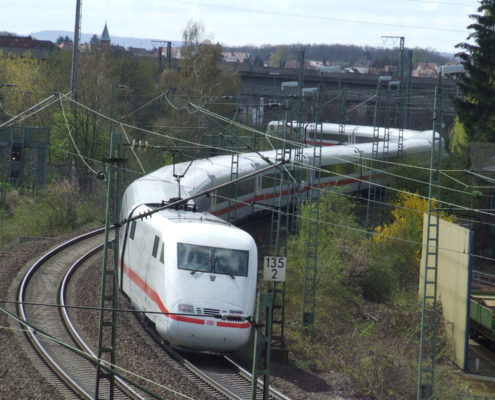 ICE in Gießen Frankfurter Straße / ehem. Bahnbetriebswerk / Klein-Linden